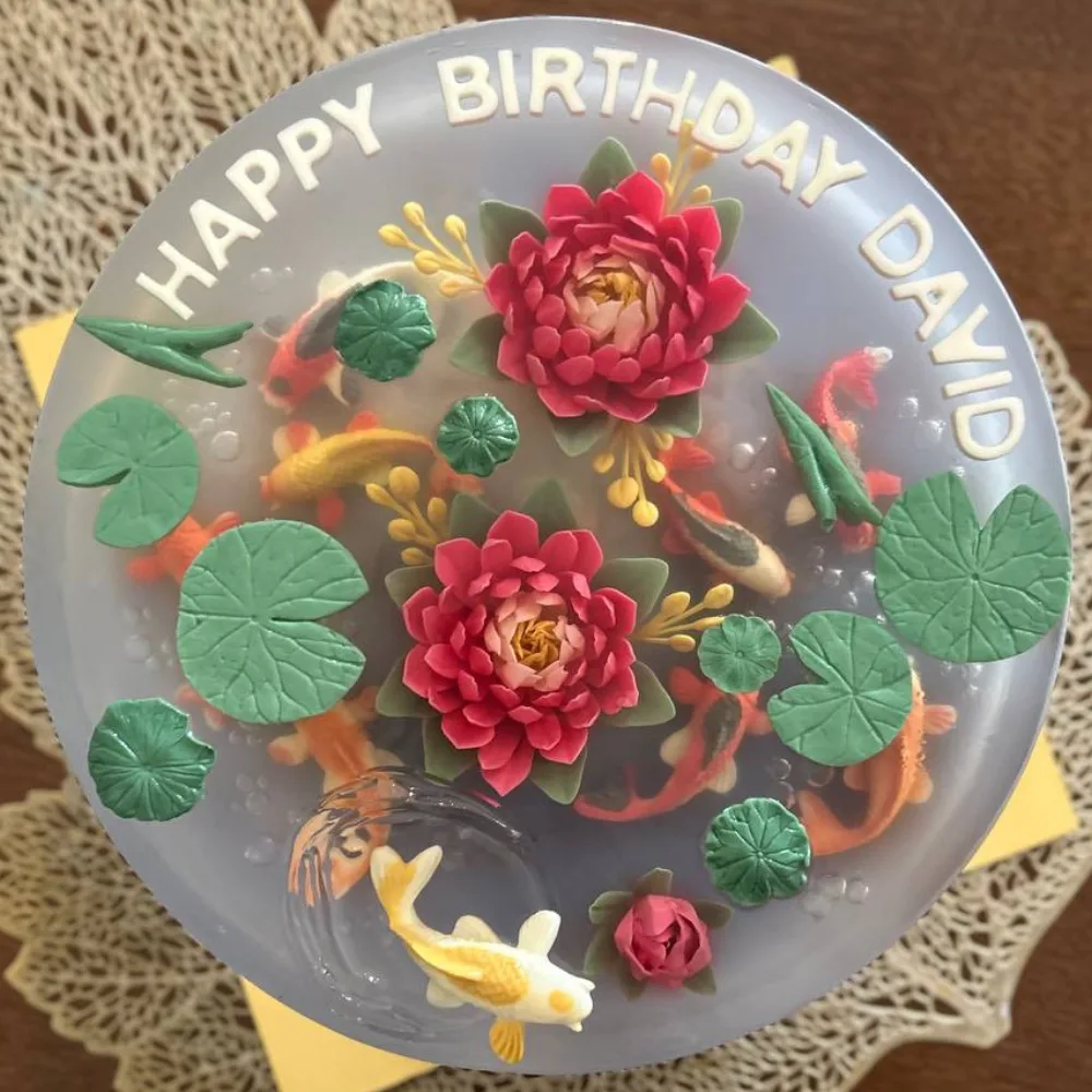Silver Lotus Pond 3D jelly cake, viewed from above
